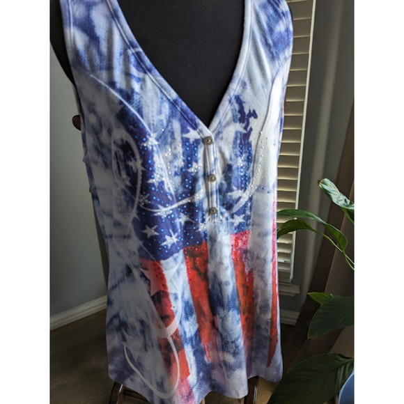 Patriotic Tank - Picture 2 of 7